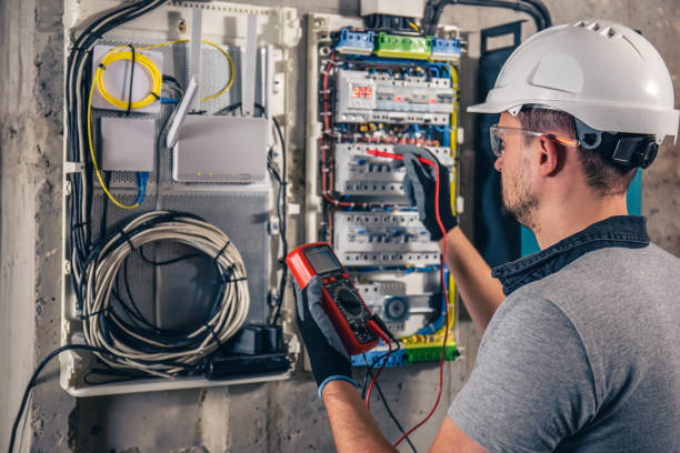 Una, WA Electrician Pros